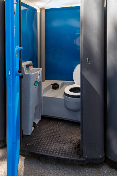 Best Portable bathroom rental  in First Mesa, AZ